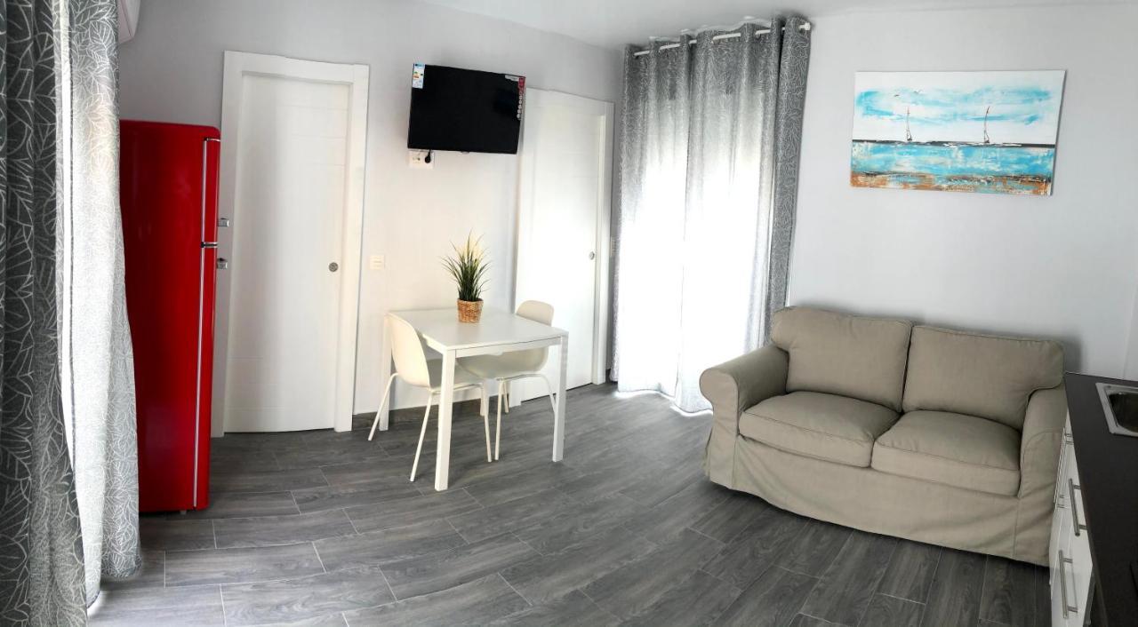 Apartamentos Mareabeach Τορρεμολίνος Εξωτερικό φωτογραφία