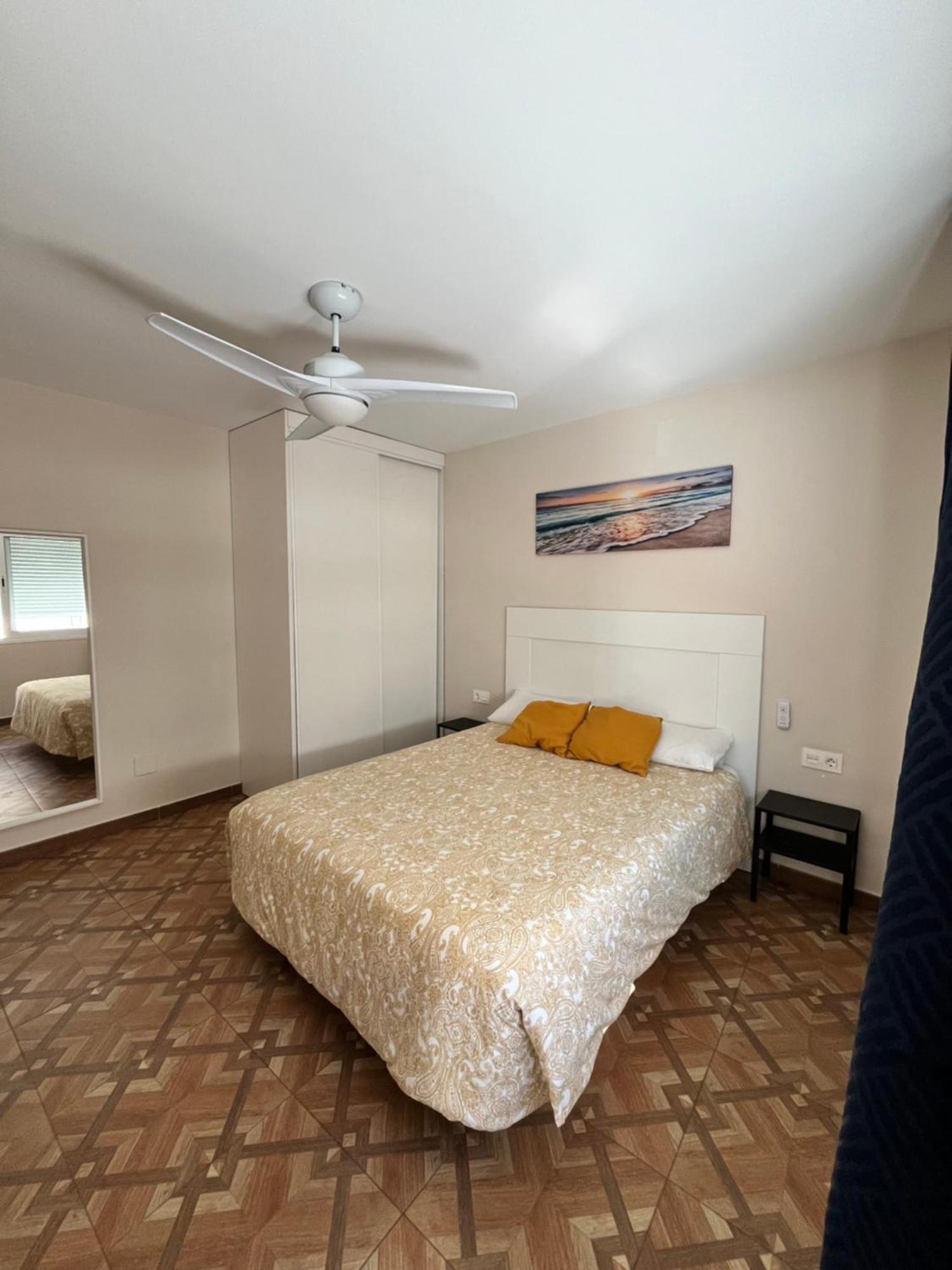 Apartamentos Mareabeach Τορρεμολίνος Εξωτερικό φωτογραφία